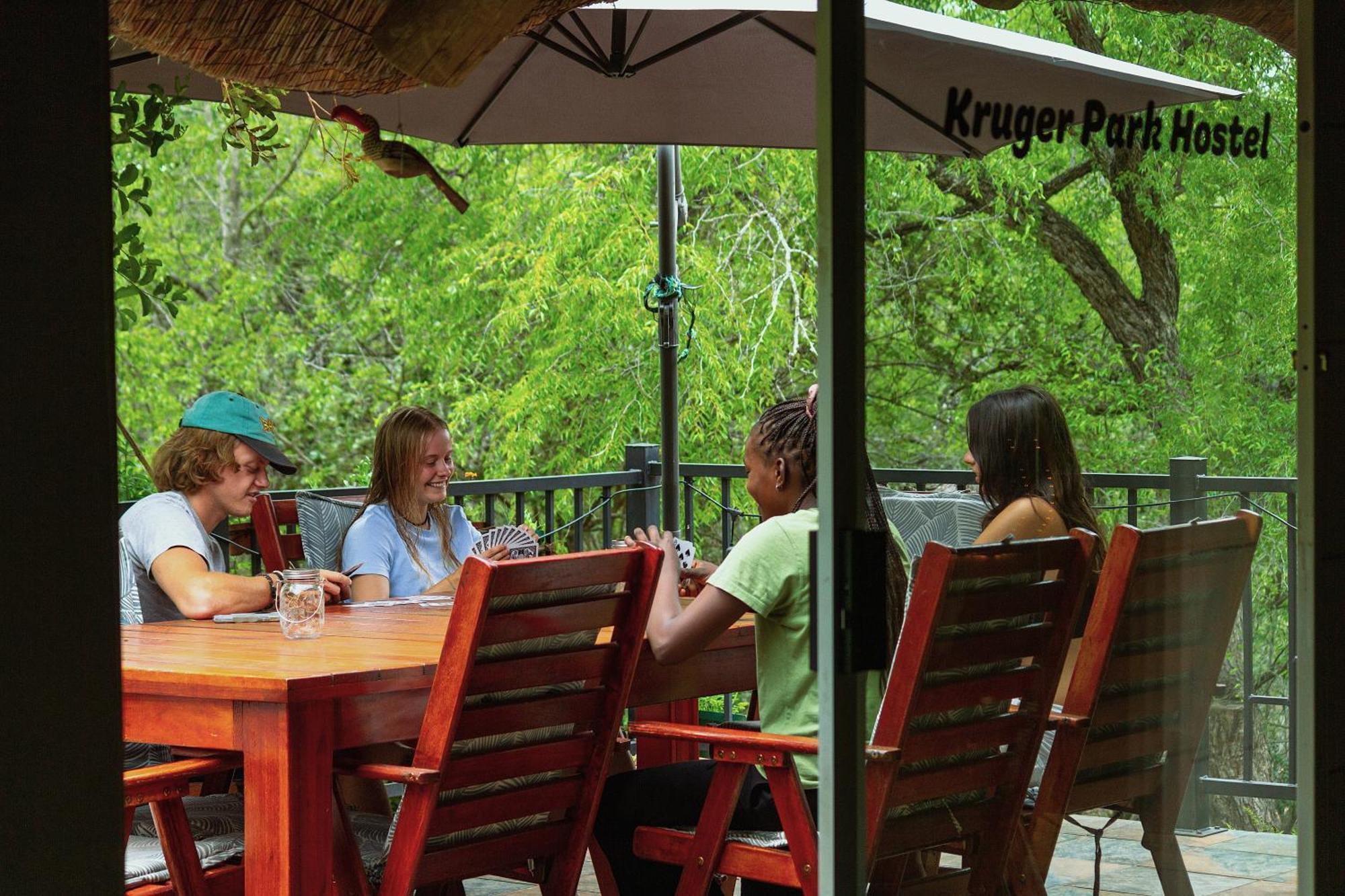 Kruger Park Hostel Marloth Park Eksteriør billede