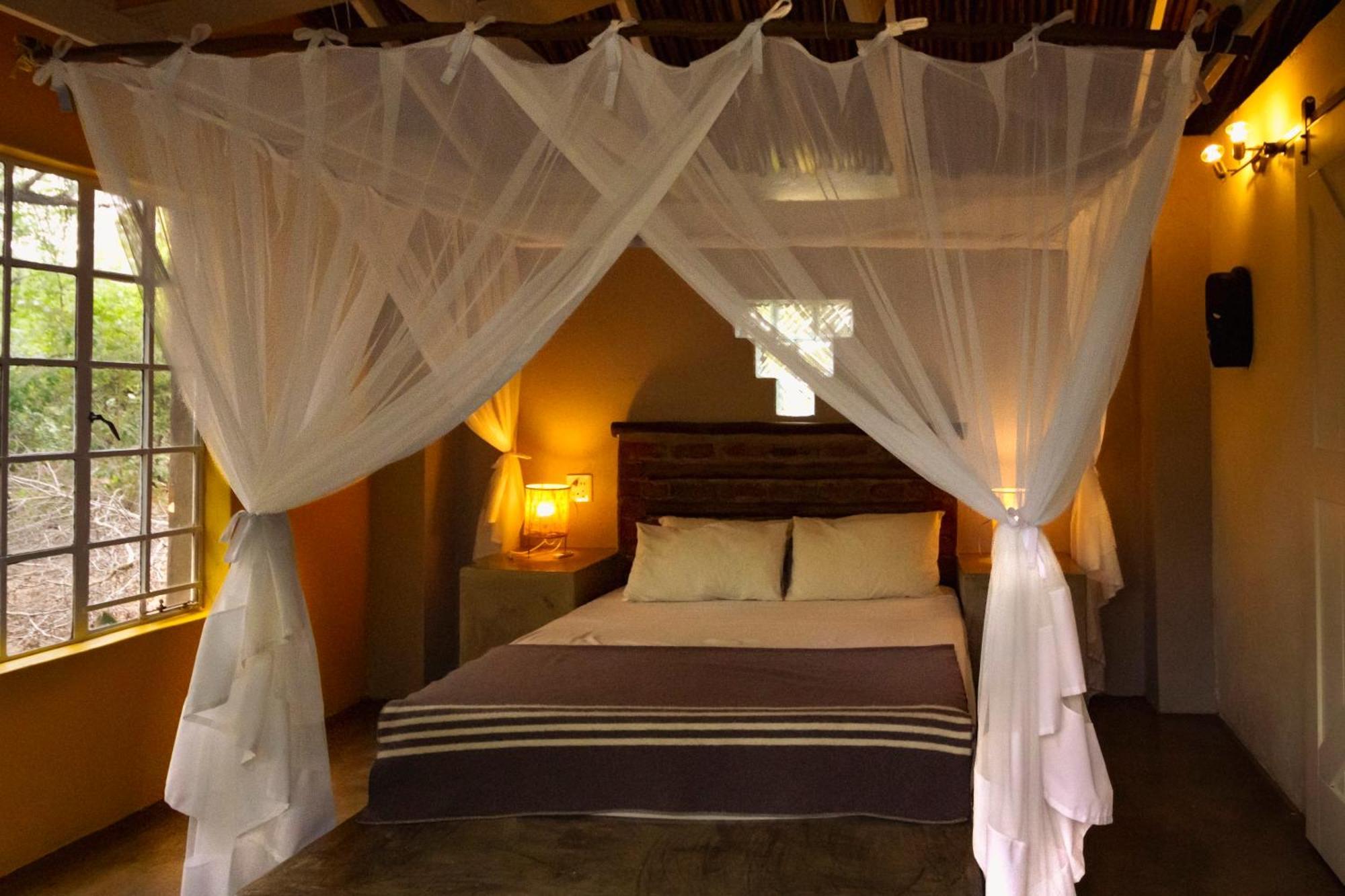 Kruger Park Hostel Marloth Park Eksteriør billede